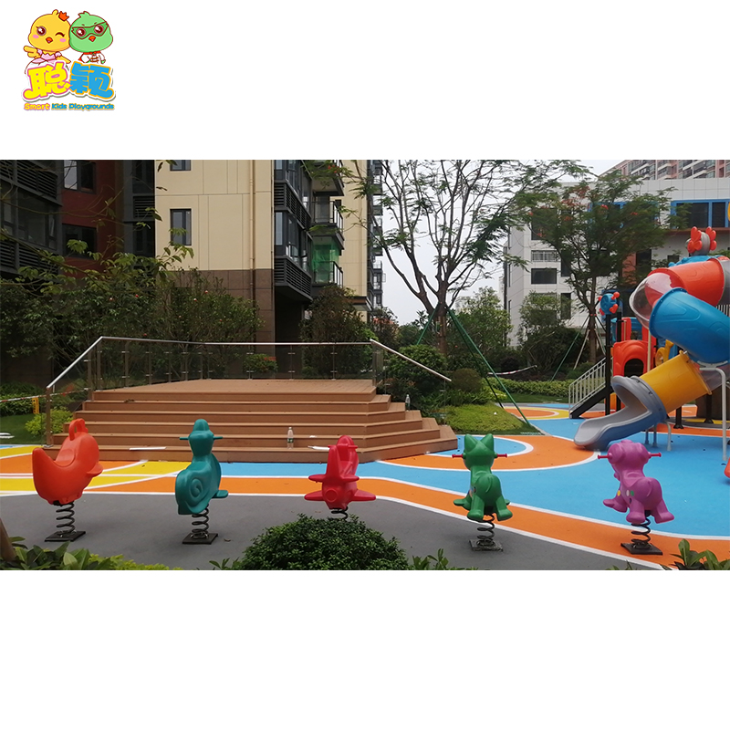 Customized Kindergarten Adorable Outdoor Playground Equipment Slide