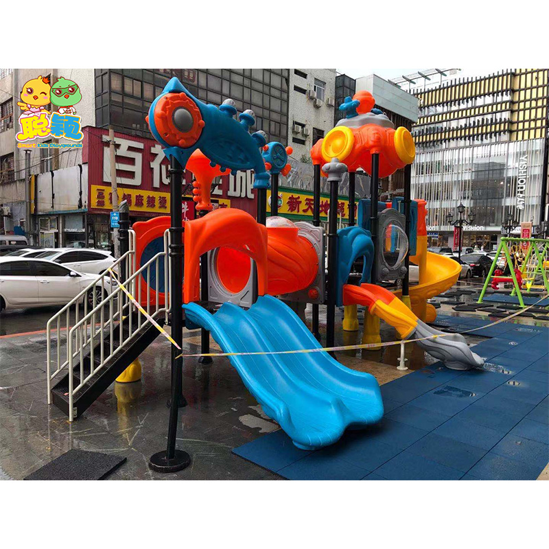 Hot Selling Multiplayer Outdoor Playground Equipment Slides With Swing Sets