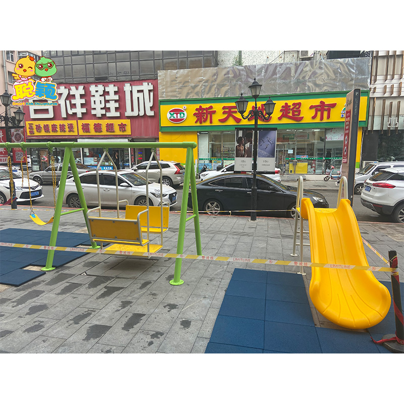 Hot Selling Multiplayer Outdoor Playground Equipment Slides With Swing Sets