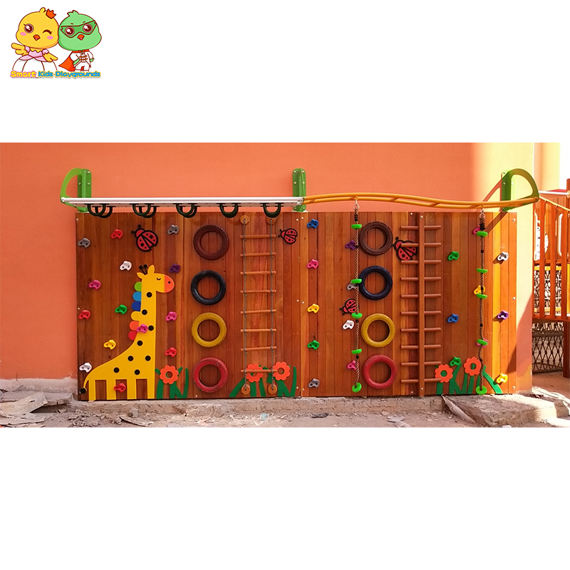 Cute cartoon children's wooden climbing wall kindergarten custom wooden kids climbing