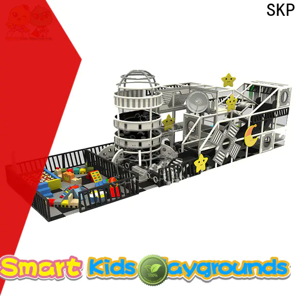 SKP equipment maze equipment factory price for kindergarden